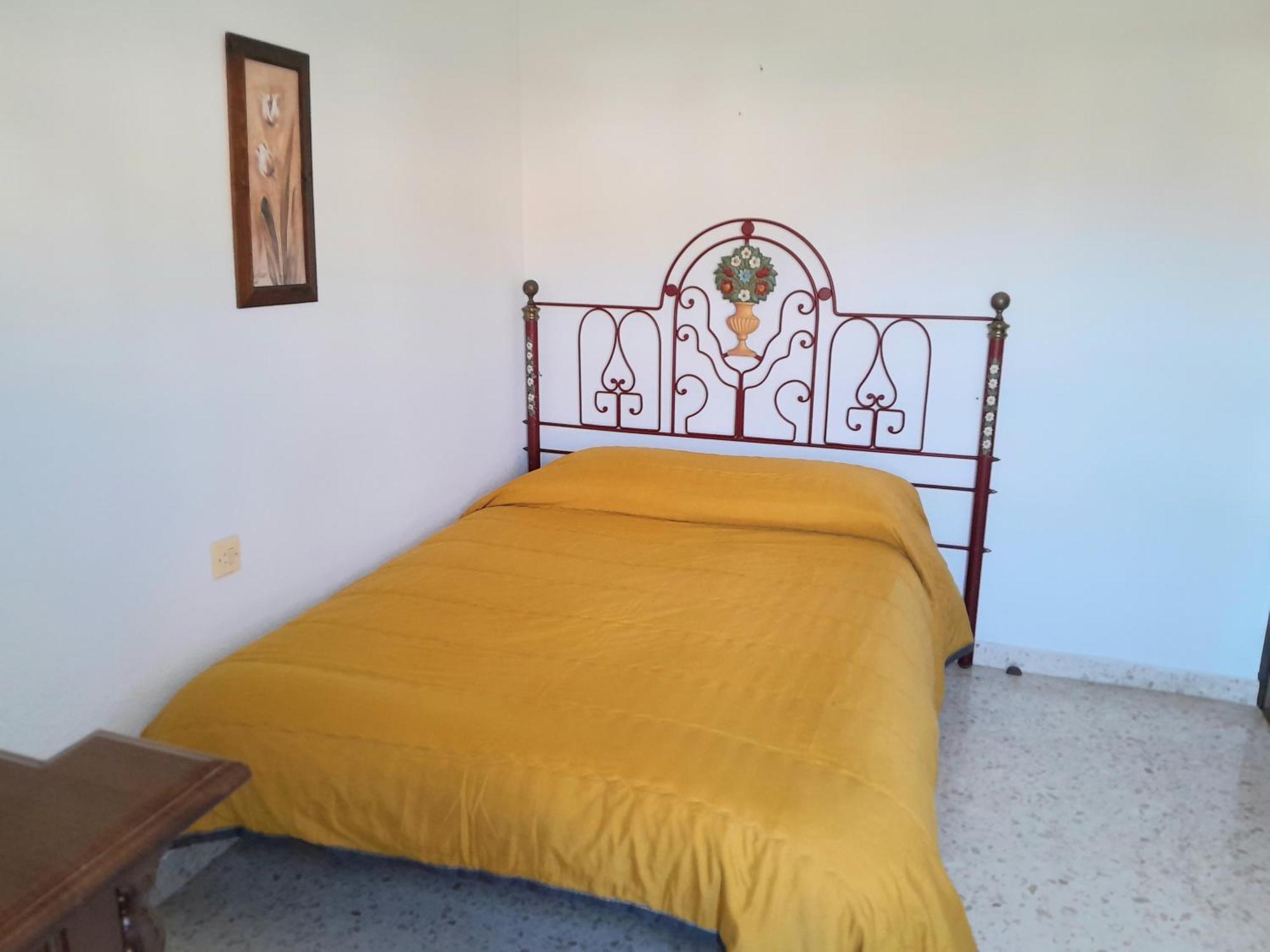 Room In Shared Apartment With Parking Almunecar Ngoại thất bức ảnh